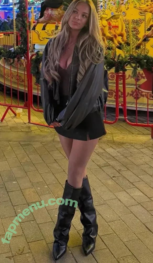 Tallulah Metcalfe nude photo #0108 (tallulahmetcalfe_)