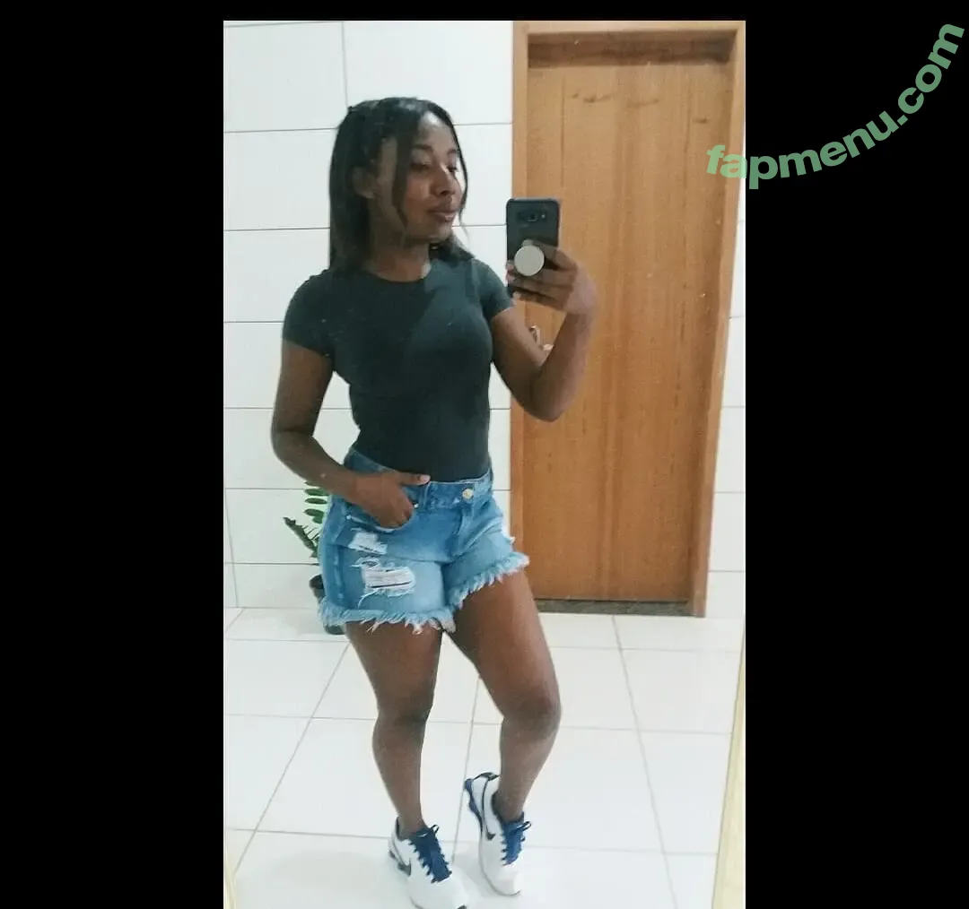 Talyta Sonsa nude photo #0010 (Talitasonsa / talitadesouza / talytasonsa)