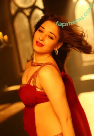 Tamanna Bhatia / tamannaahspeaks nude photo #0154