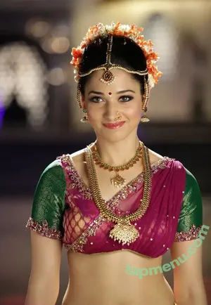 Tamanna Bhatia / tamannaahspeaks nude photo #0187