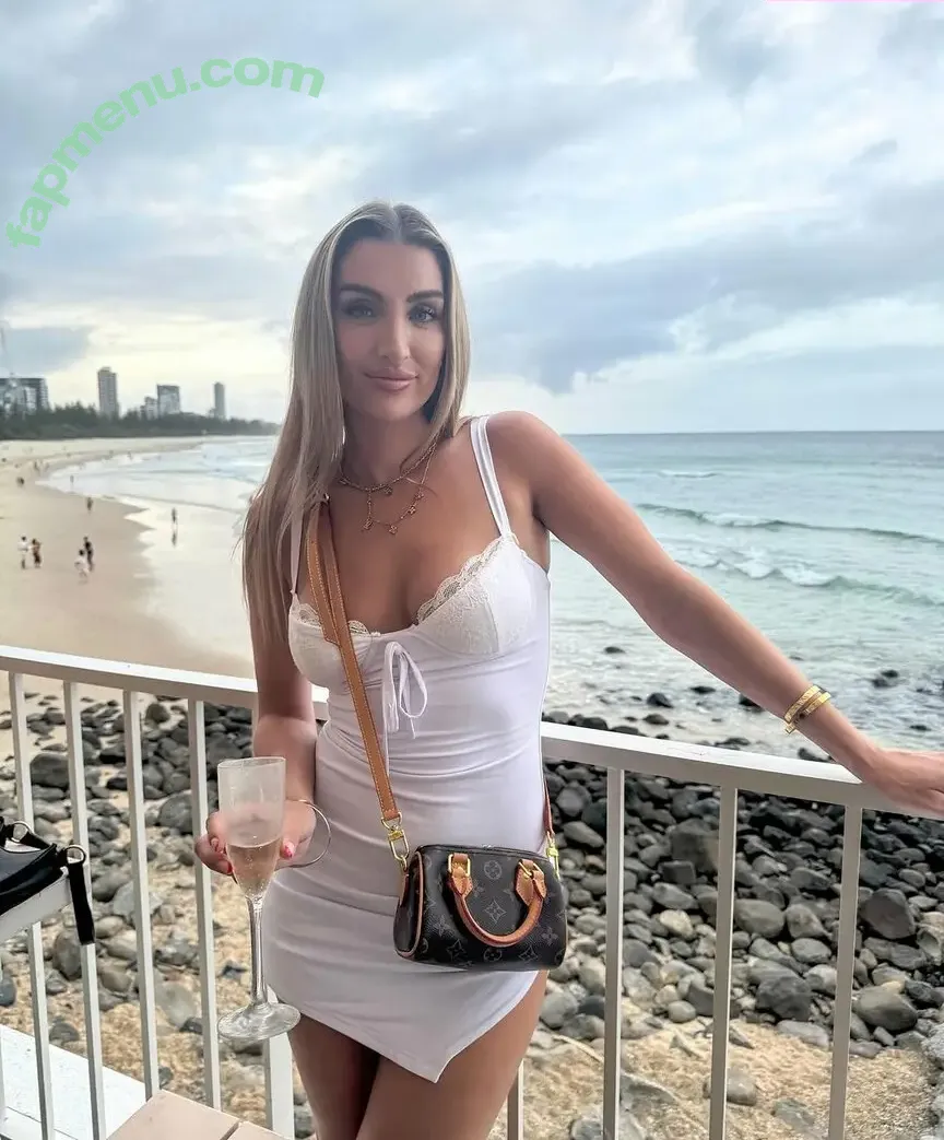 Tamara Djordjevic nude photo #0009 (tamara__djordjevic__)
