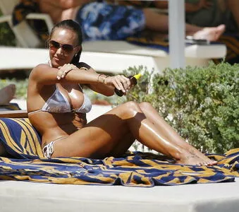 Tamara Ecclestone / tamaraecclestoneofficial / tamecclestone nude photo #0002