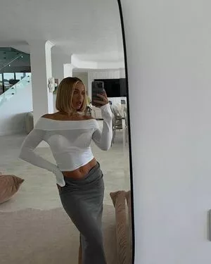 Tammy Hembrow / tammyhembrow nude photo #0131