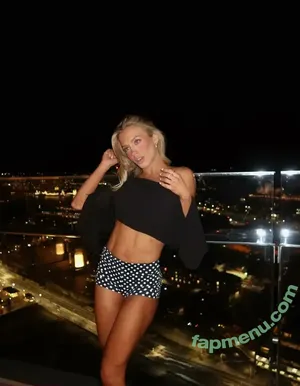 Tammy Hembrow / tammyhembrow nude photo #0605