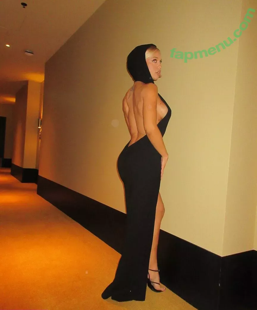 Tammy Hembrow nude photo #0207 (tammyhembrow)