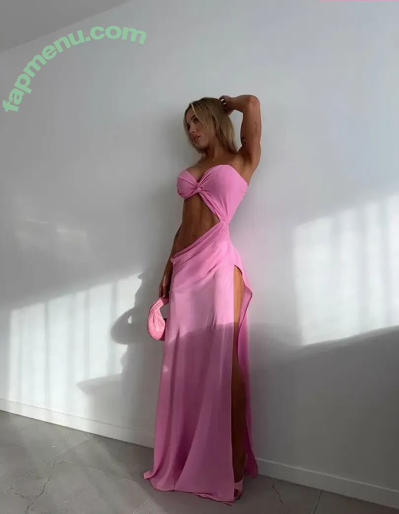 Tammy Hembrow nude photo #0581 (tammyhembrow)