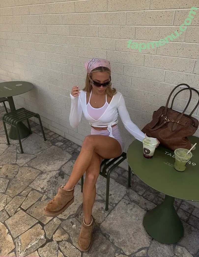 Tammy Hembrow nude photo #0584 (tammyhembrow)