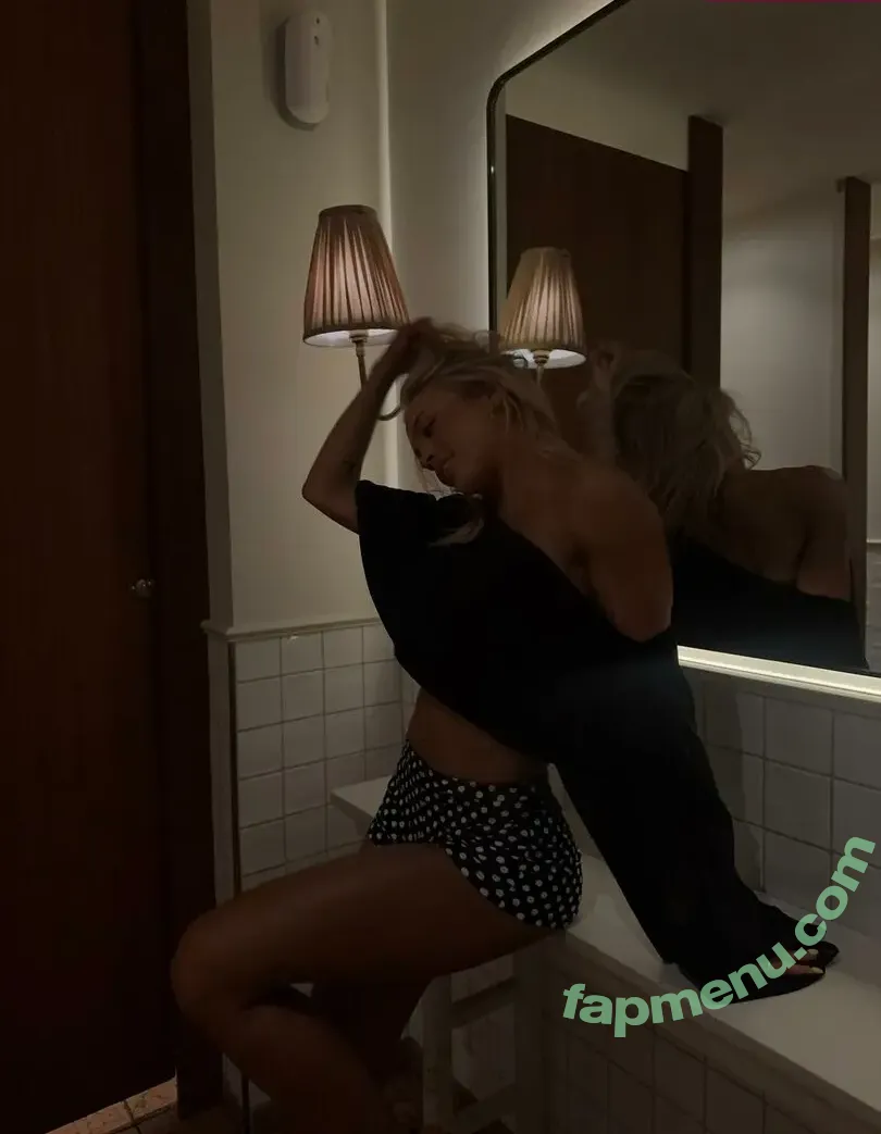 Tammy Hembrow nude photo #0602 (tammyhembrow)