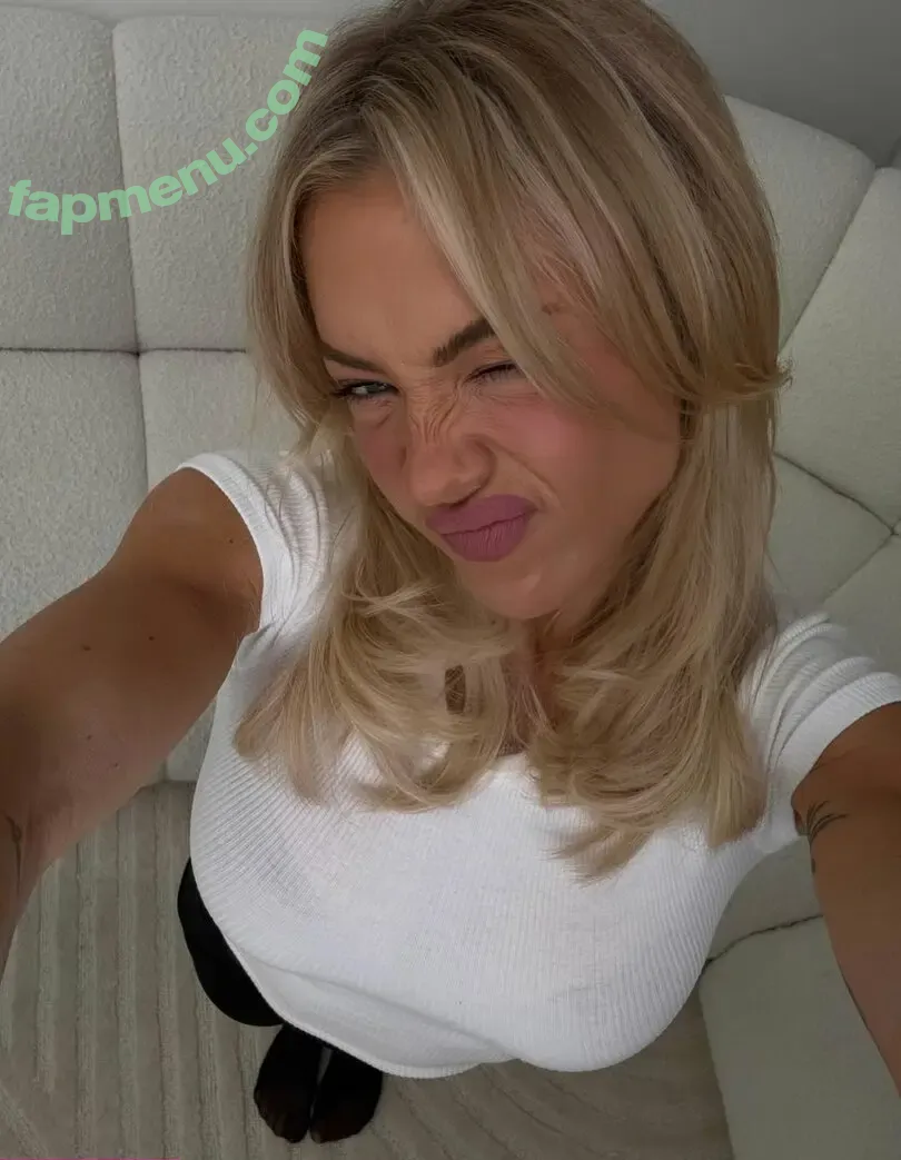 Tammy Hembrow nude photo #0646 (tammyhembrow)