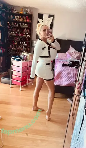 tammylh / tammyhtherealtor nude photo #0097