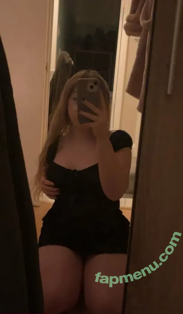 Tamothie Tamsin nude photo #0070 (Tamothie / tamsin.gx)
