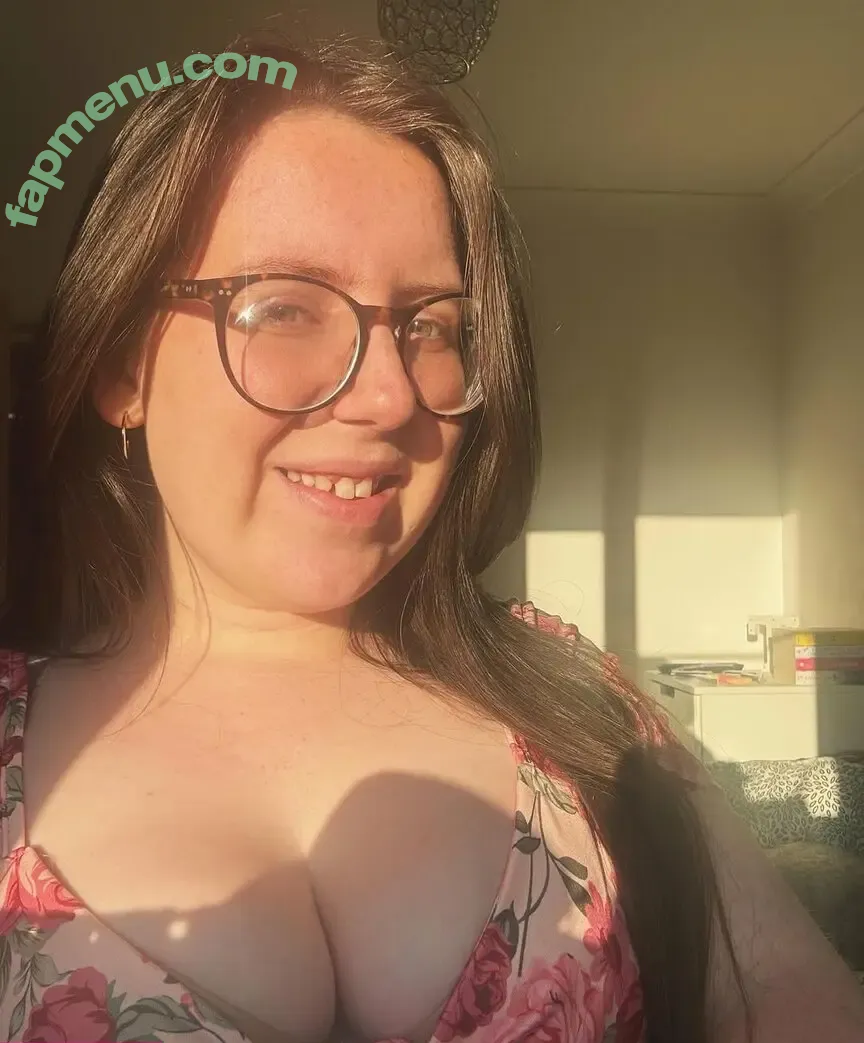 Tamzinisanerd nude photo #0036 (Tamzin Christie)