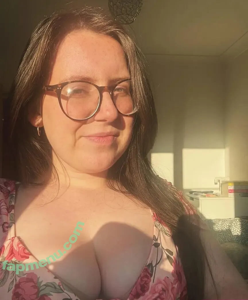 Tamzinisanerd nude photo #0037 (Tamzin Christie)