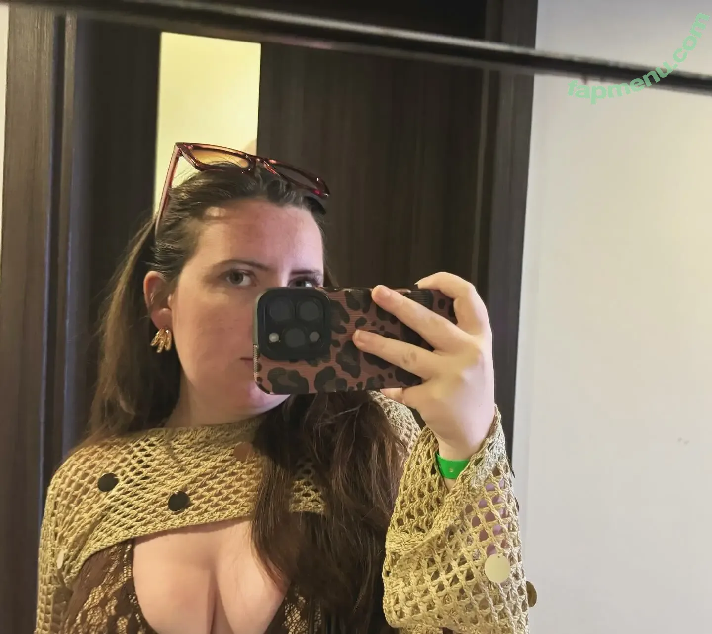 Tamzinisanerd nude photo #0052 (Tamzin Christie)