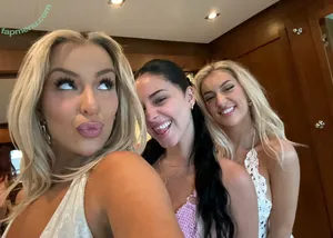 Tana Mongeau / tanamongeau nude photo #0010