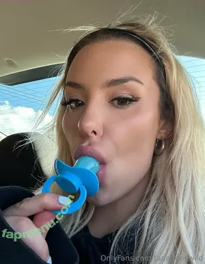 tanagonewild / tanamongeau nude photo #0009