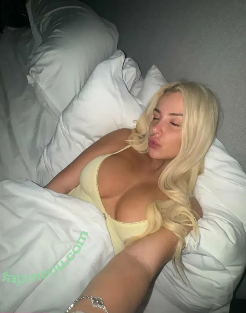 tanagonewild nude photo #0010 (tanamongeau)
