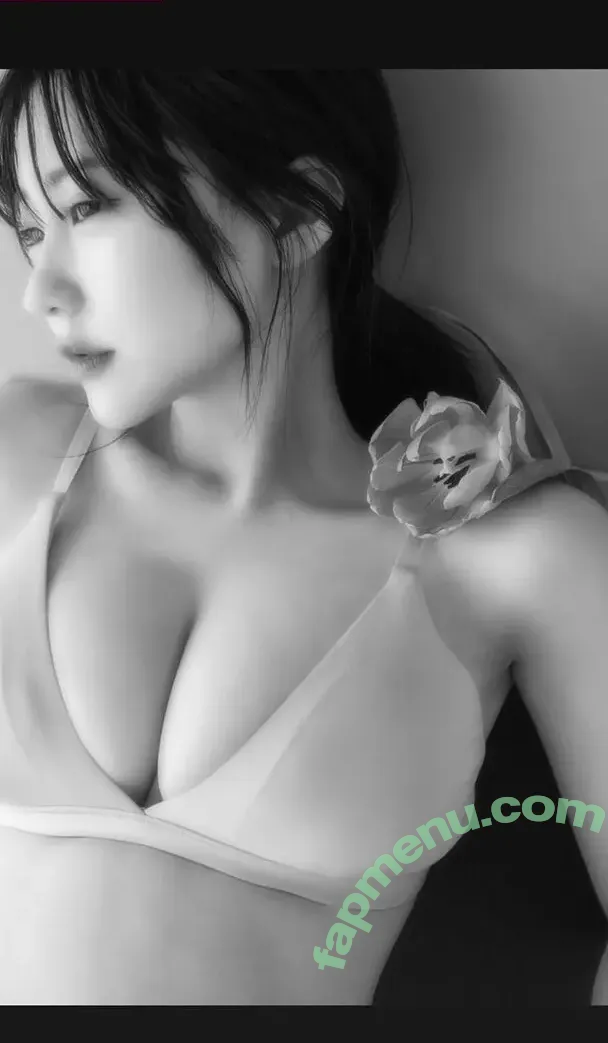Tanaka Miku nude photo #0066 (miku_monmon3939 / mikumonmon_48 / 田中美久)