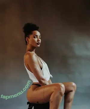 Tanaya Henry / tanayahenry nude photo #0090