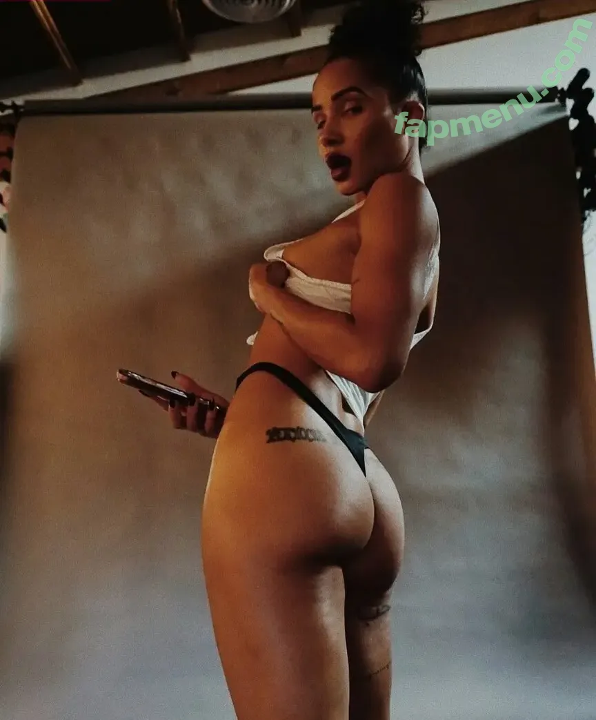 Tanaya Henry nude photo #0089 (tanayahenry)