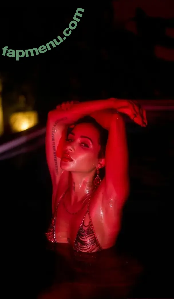 Tanaya Henry nude photo #0142 (tanayahenry)