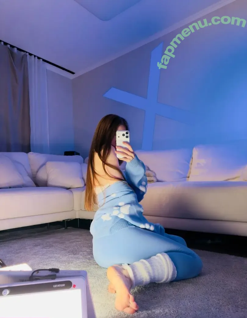 Tangerin nude photo #0391 (tangerin_inst)