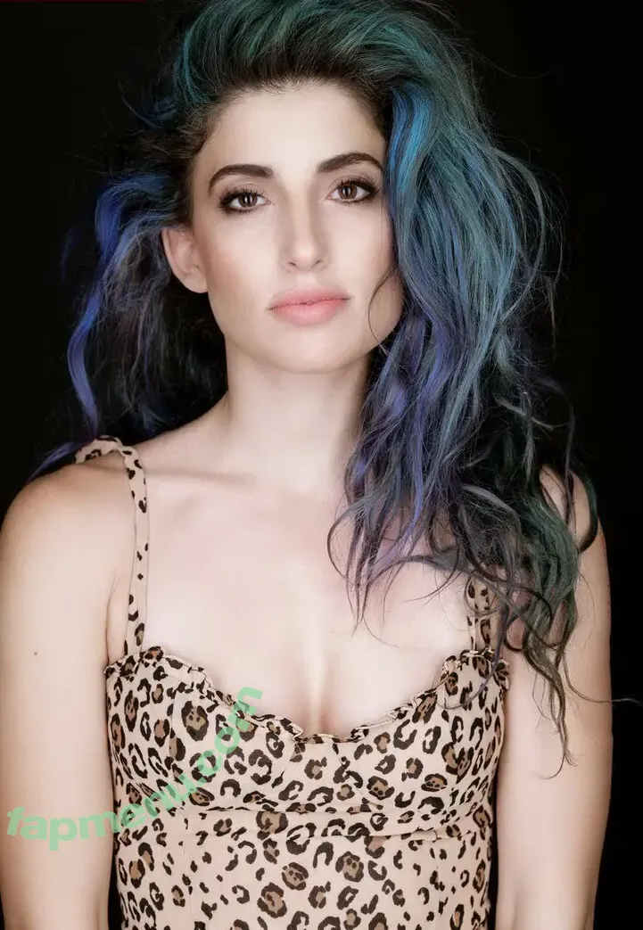 Tania Raymonde nude photo #0105 (tania.raymonde)