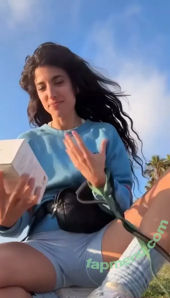 Tania Raymonde nude photo #0133 (tania.raymonde)