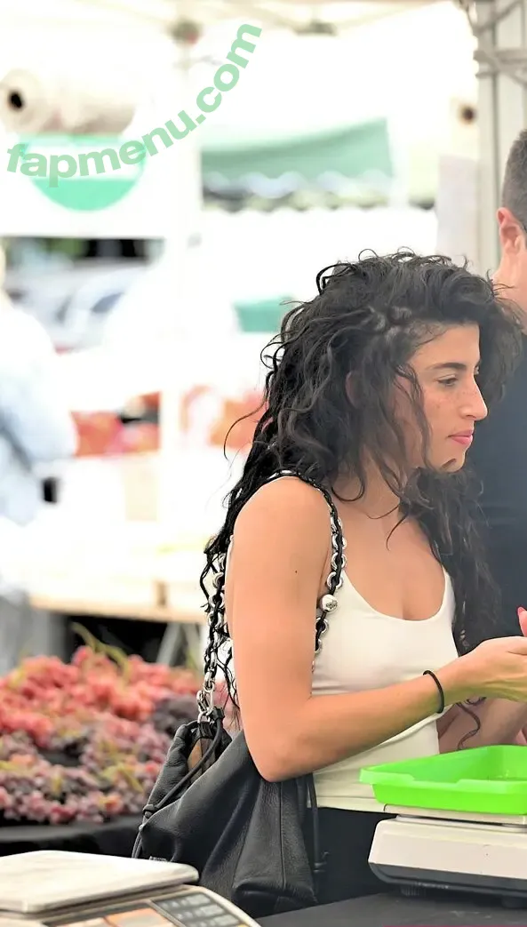 Tania Raymonde nude photo #0168 (tania.raymonde)
