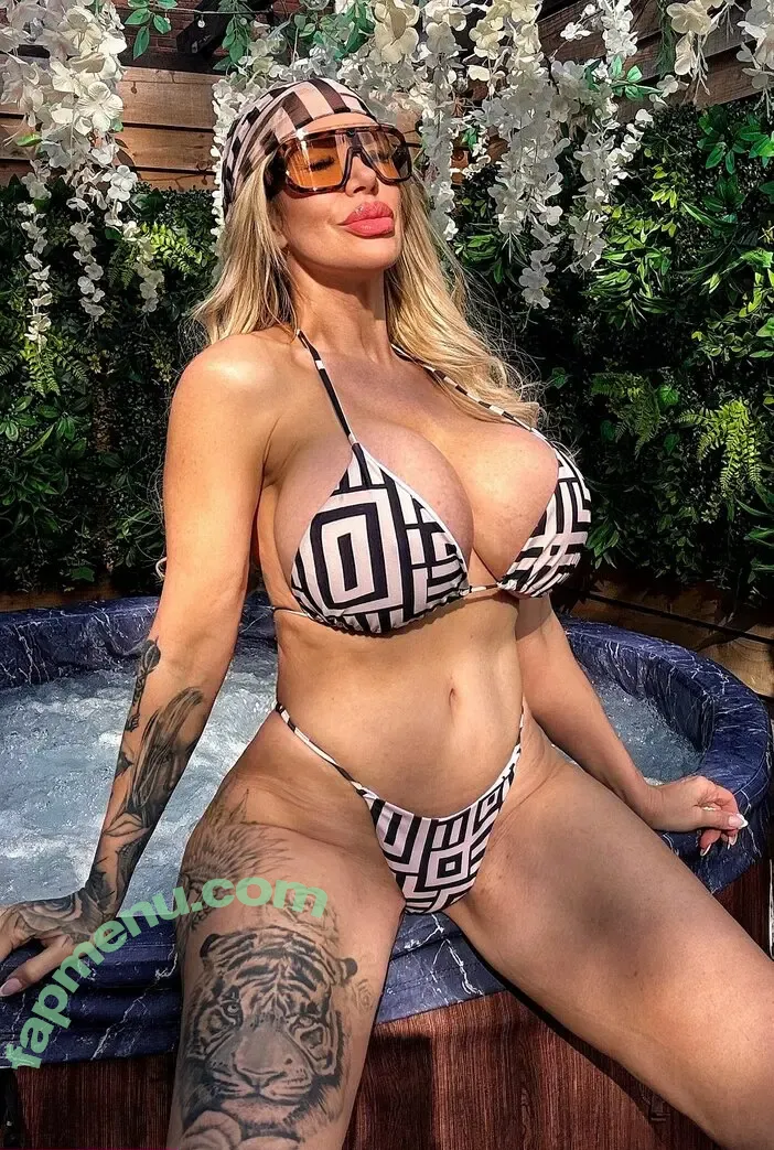 taniaamazon nude photo #0187 (djtaniaamazon)