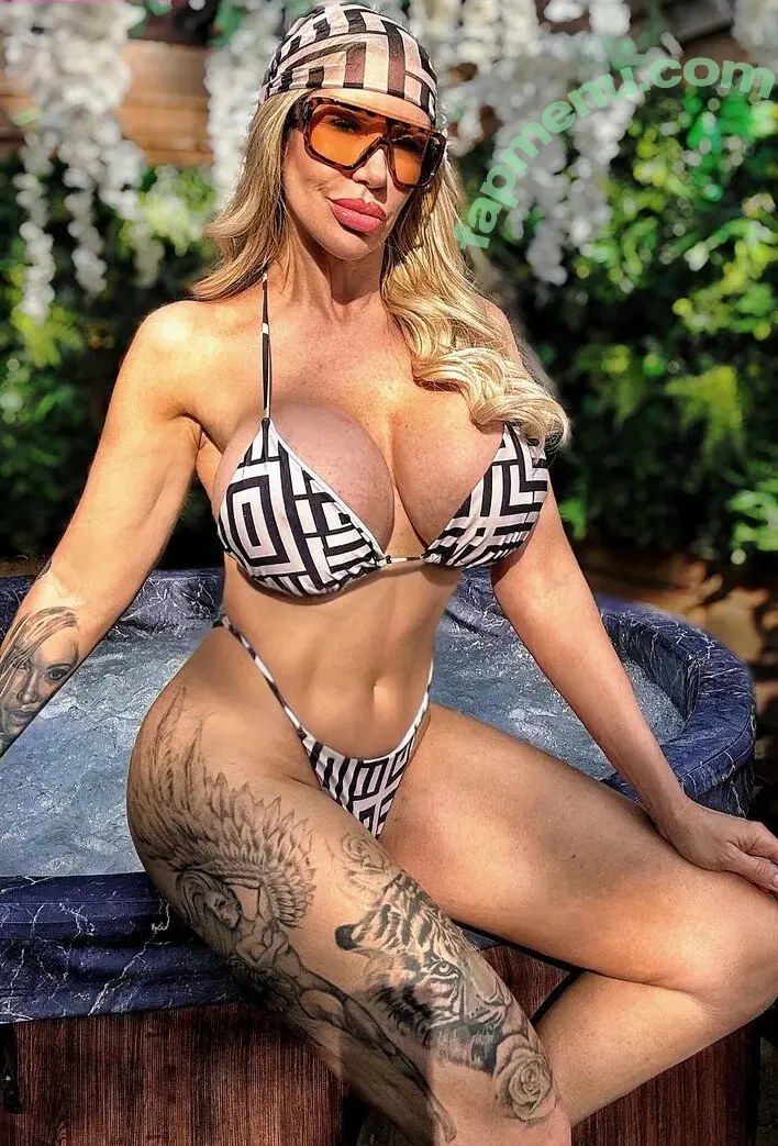 taniaamazon nude photo #0188 (djtaniaamazon)