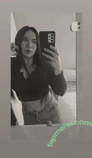  nude photo #0002