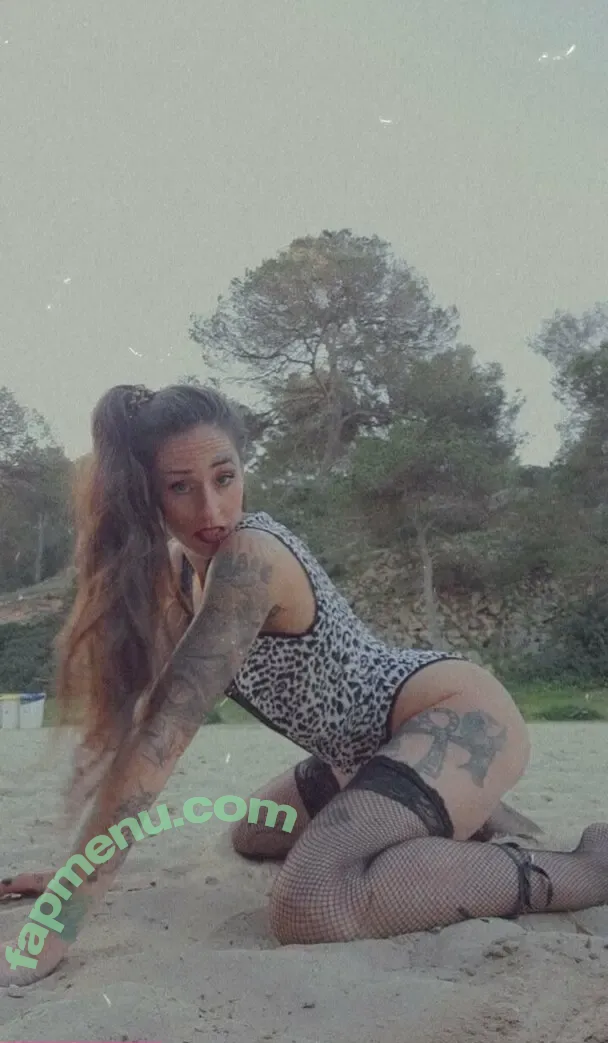 taniamisstattoo nude photo #0068 (taniamisstattoo)