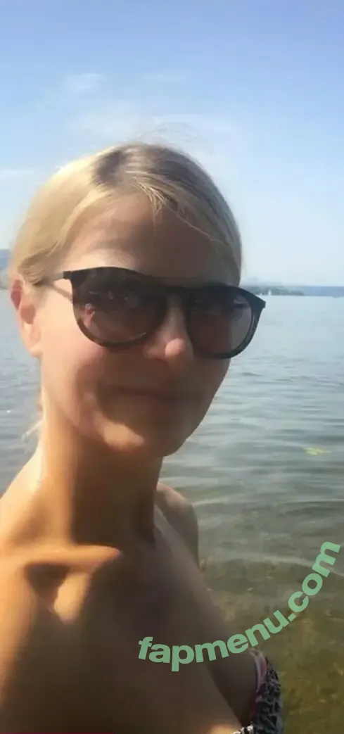 Tanja Bülter nude photo #0026 (tanjabuelter_berlin)