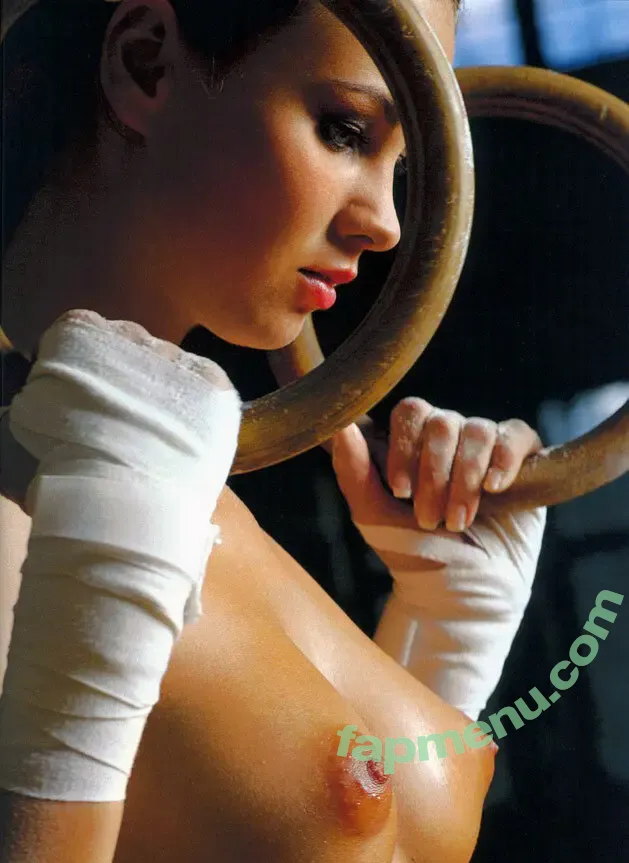 Tanja Kewitsch nude photo #0010 (Tanja Kewitsch)
