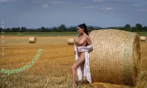 Tanja Weiss / Model_Tanja / model_tanja_ / sedcards nude photo #0637