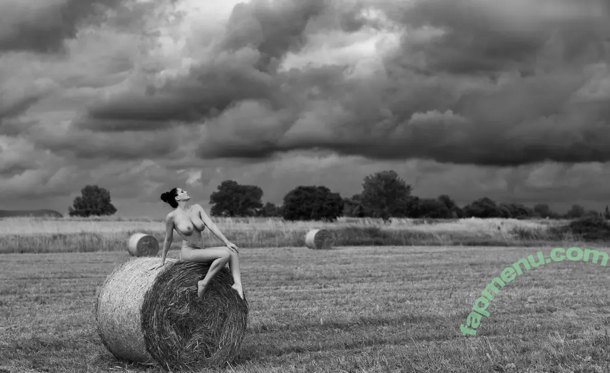 Tanja Weiss nude photo #0152 (Model_Tanja / model_tanja_)