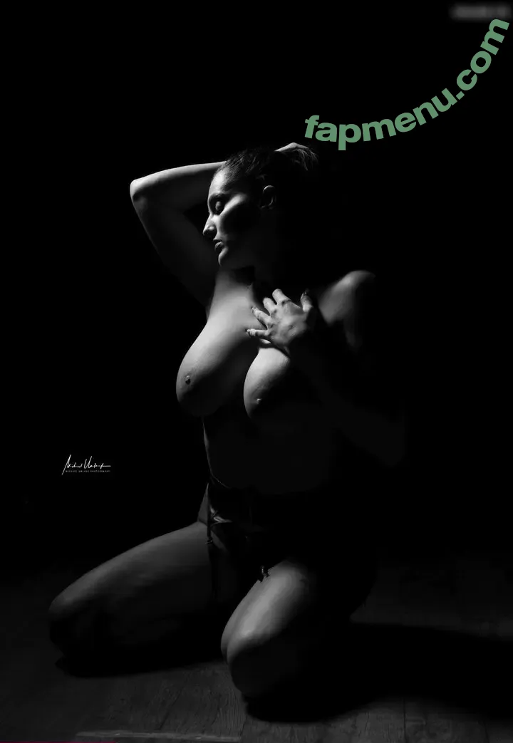 Tanja Weiss nude photo #0200 (Model_Tanja / model_tanja_)