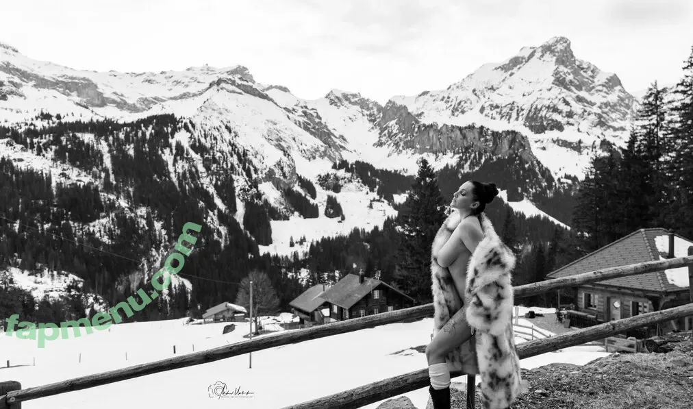 Tanja Weiss nude photo #0526 (Model_Tanja / model_tanja_ / sedcards)