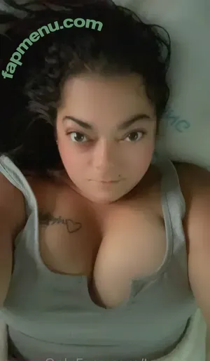  nude photo #0004