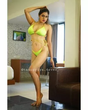 tanupriya / Sexysoul_4ever / tanupriya_4ever / tanupriya_official nude photo #0220