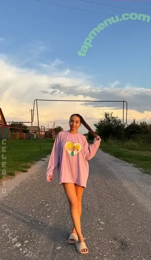 Tanya Kazeeva / _maytiyn_ / maytiyn nude photo #0170