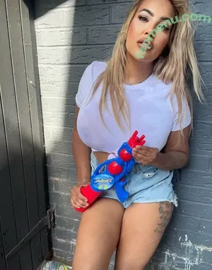 Tanya Lucie nude