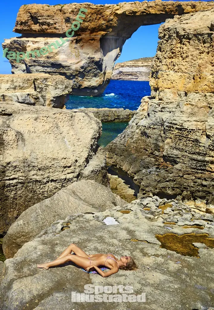 Tanya Mityushina nude photo #0009 (mit_tanya)