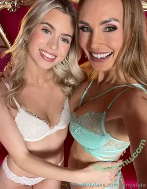 tanyatatefree / tanyatatecreate nude photo #0001