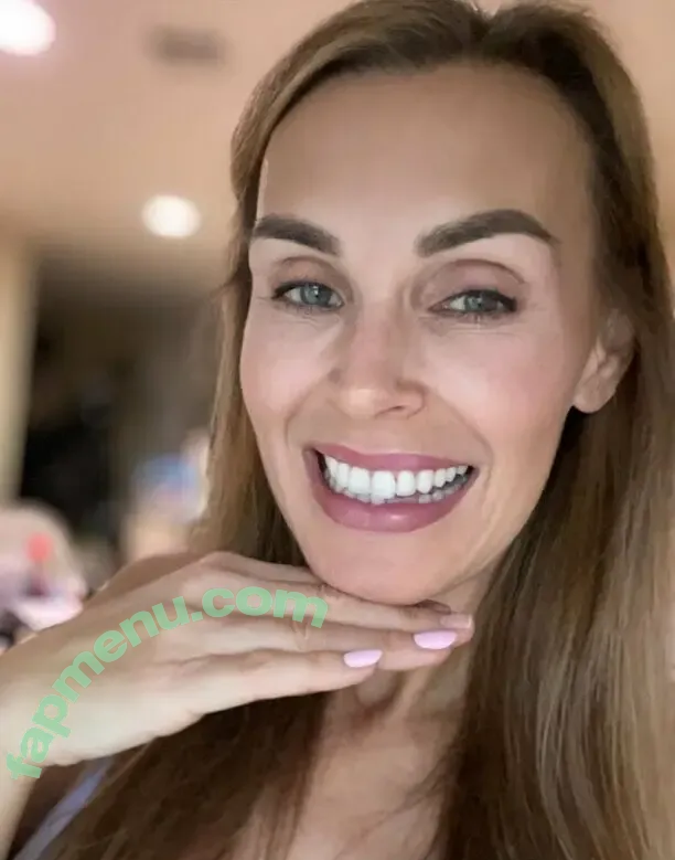 tanyatatefree nude photo #0012 (tanyatatecreate)
