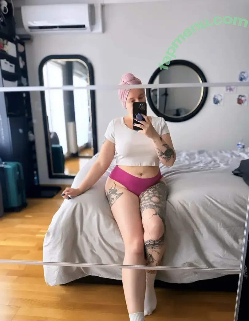 tapetitecassiefree nude photo #0049 (tapetitecassiefree)