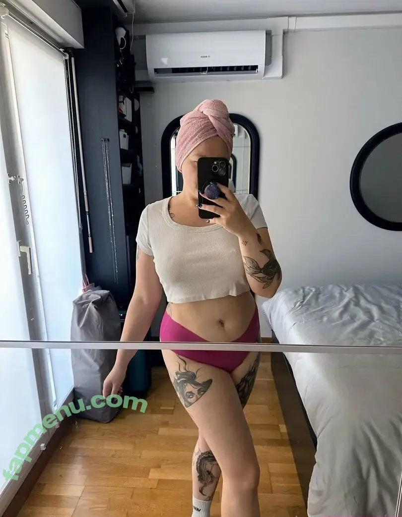 tapetitecassiefree nude photo #0054 (tapetitecassiefree)