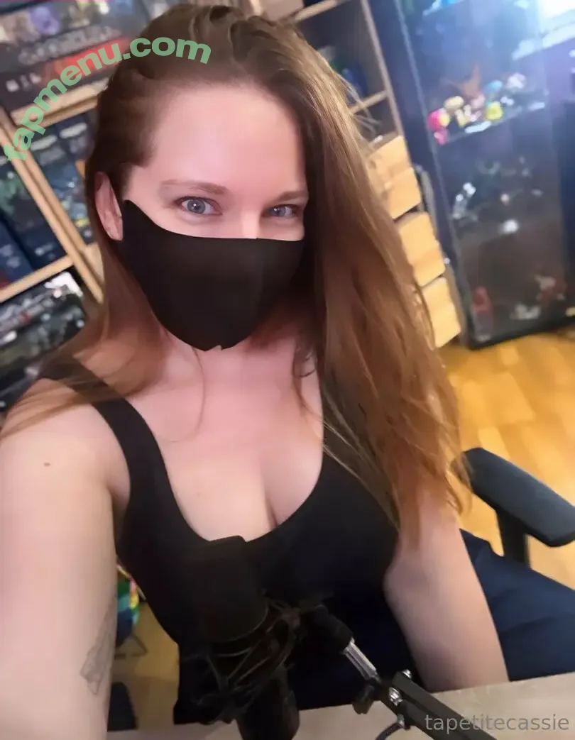 tapetitecassiefree nude photo #0057 (tapetitecassiefree)