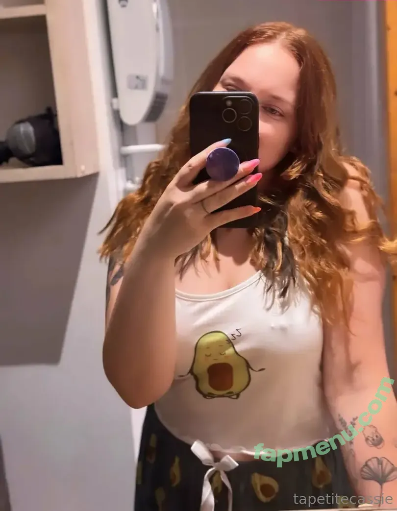 tapetitecassiefree nude photo #0077 (tapetitecassiefree)